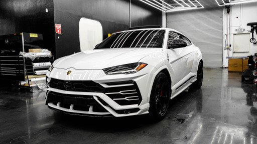 Lamborghini Urus Performance and Luxury